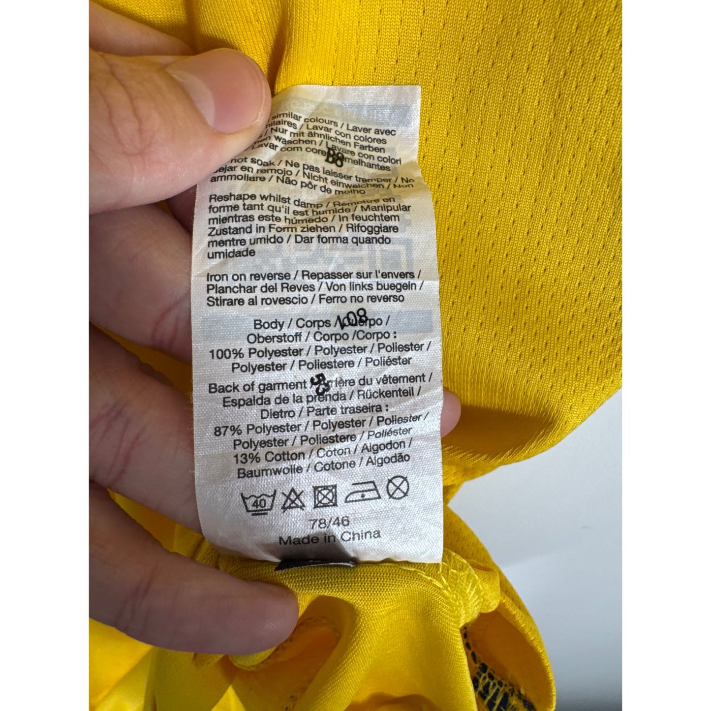 Étiquette d'authenticité Umbro prouvant l'originalité du maillot
