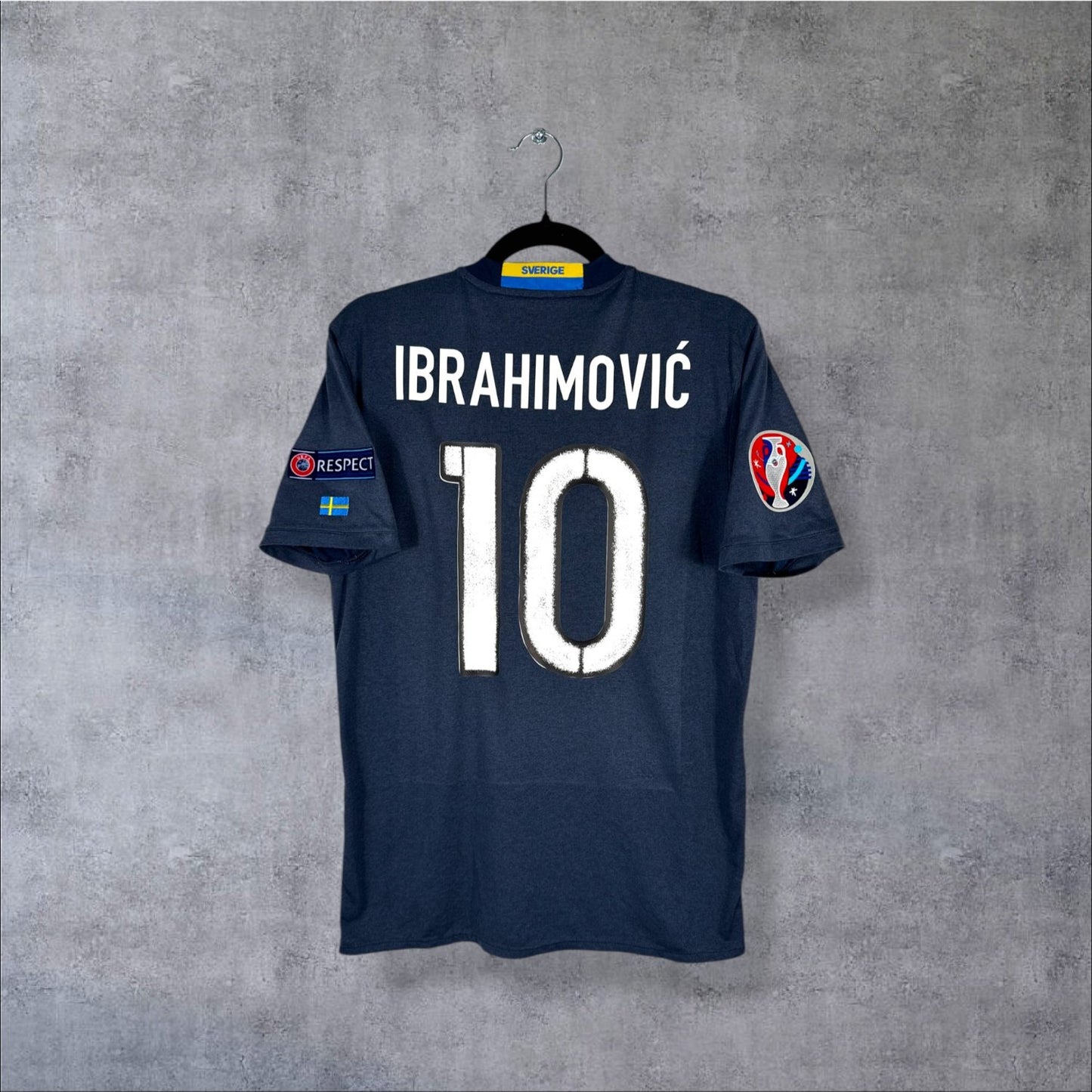 Flocage Ibrahimović numéro 10 sur maillot Suède Euro 2016 Extérieur taille S