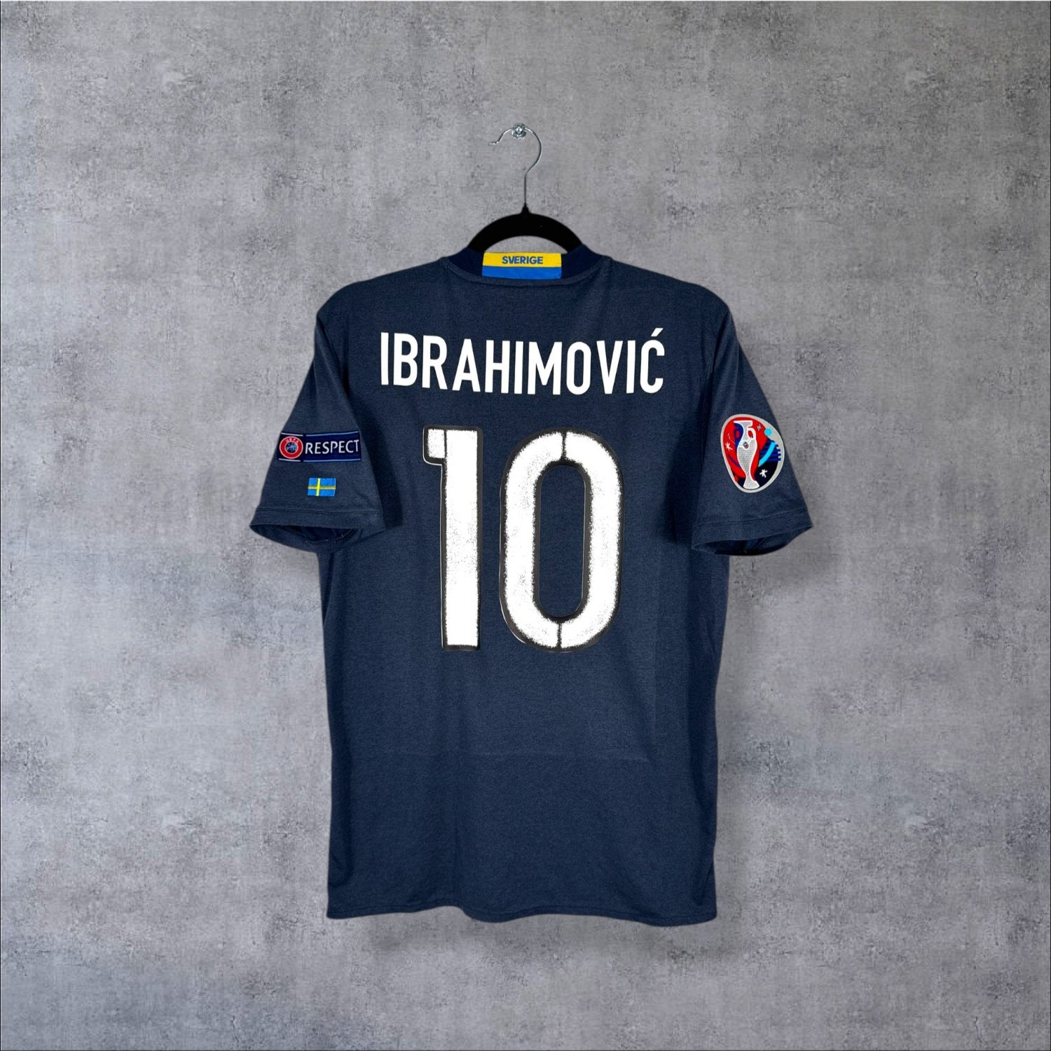 Flocage Ibrahimović numéro 10 sur maillot Suède Euro 2016 Extérieur taille S