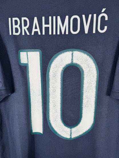 Détail flocage Ibrahimović 10 à effet grain, maillot Suède Euro 2016