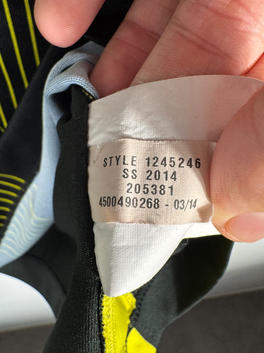 Étiquette Under Armour style 1245246 SS 2014, maillot Tottenham extérieur 2014-2015