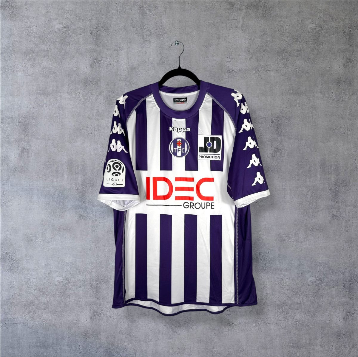Maillot Toulouse FC 2011-2012 domicile vue face sponsor IDEC Groupe