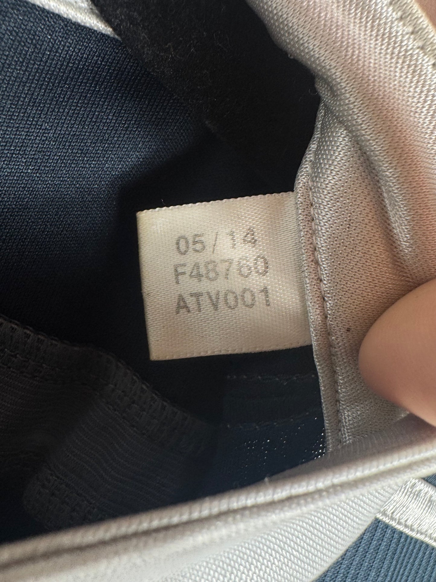 Étiquette d'authenticité officielle et code produit certifié - Maillot OL 2014-2015 Third Fekir N°18