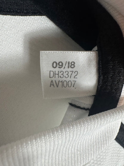 Étiquette d'authenticité officielle et code produit certifié - Maillot Real Madrid 2018-2019 Domicile Kroos N°8