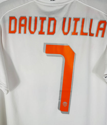 Zoom sur le nom DAVID VILLA et le numéro 7 orange avec liseré noir, typographie officielle du Valencia CF 2008-2009.